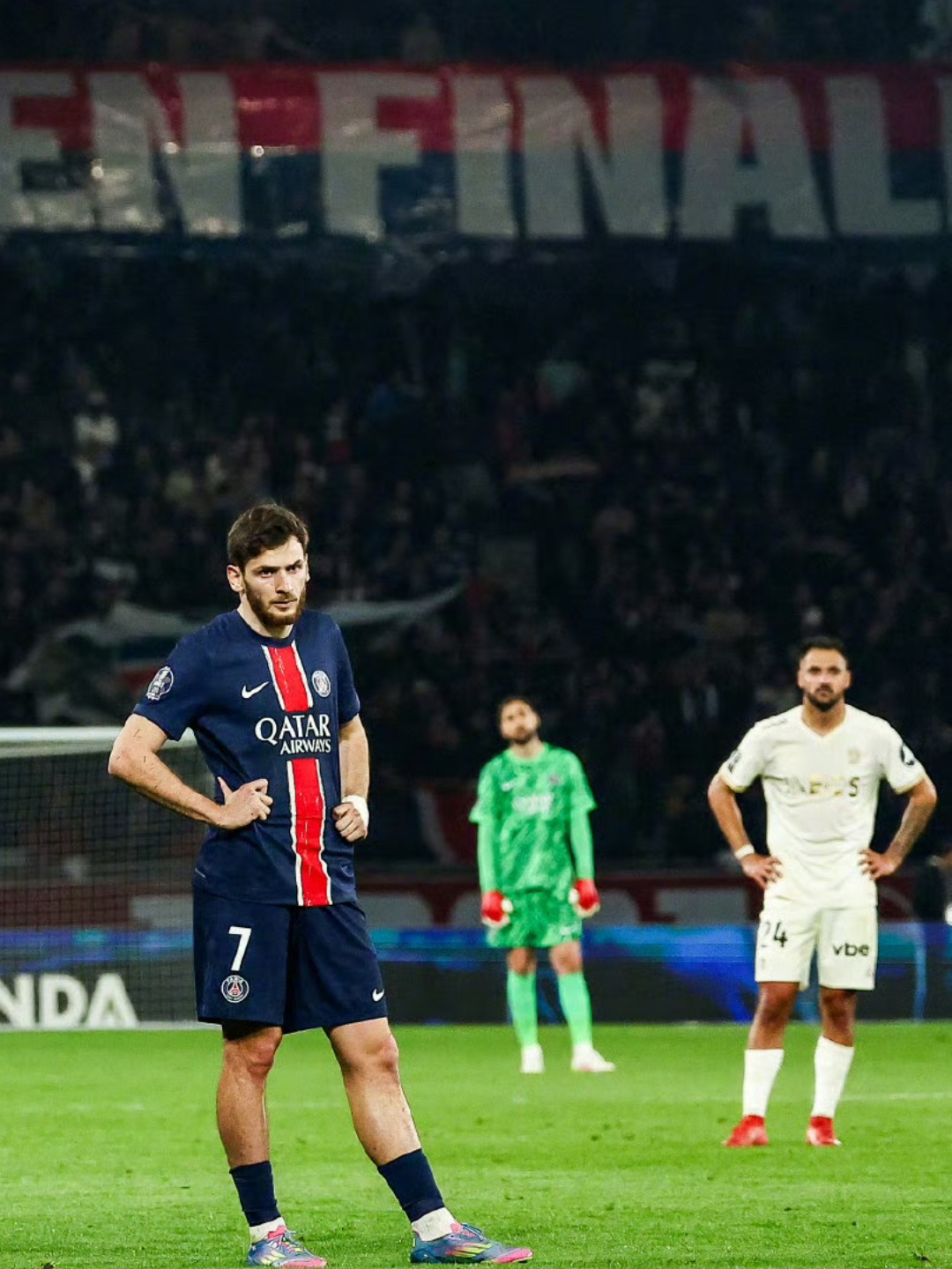 九游平台-关于德罗巴重要时刻大比分获胜,巴黎圣日耳曼带队取胜!观众掌声雷动的信息